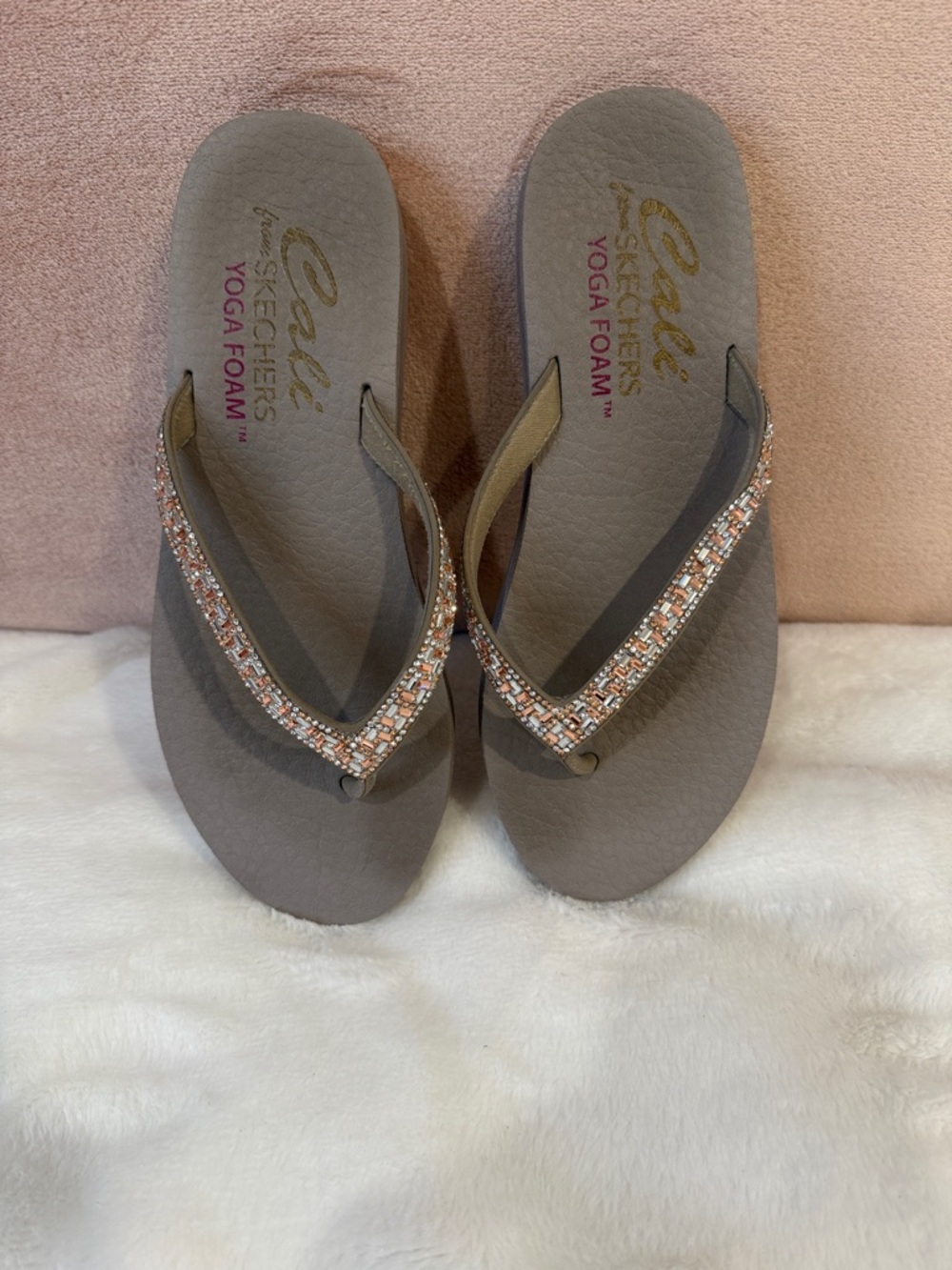 Skechers Taupe Beaded Yoga Foam Thong Sandals